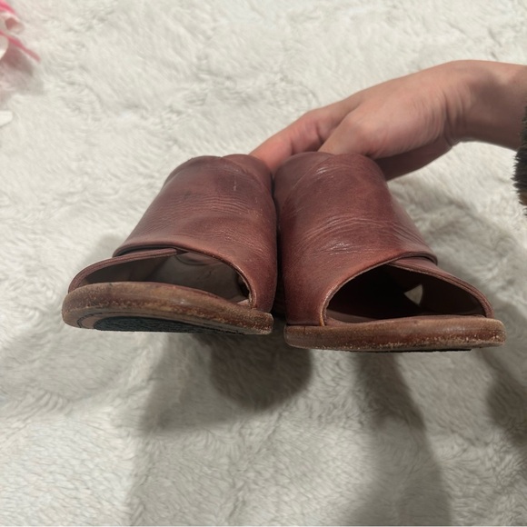 P. Monjo Chic Brown Leather Women's Slides Heels - Picture 3 of 9